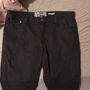 Kenneth Cole REACTION Jeans Straight Fit 38x32